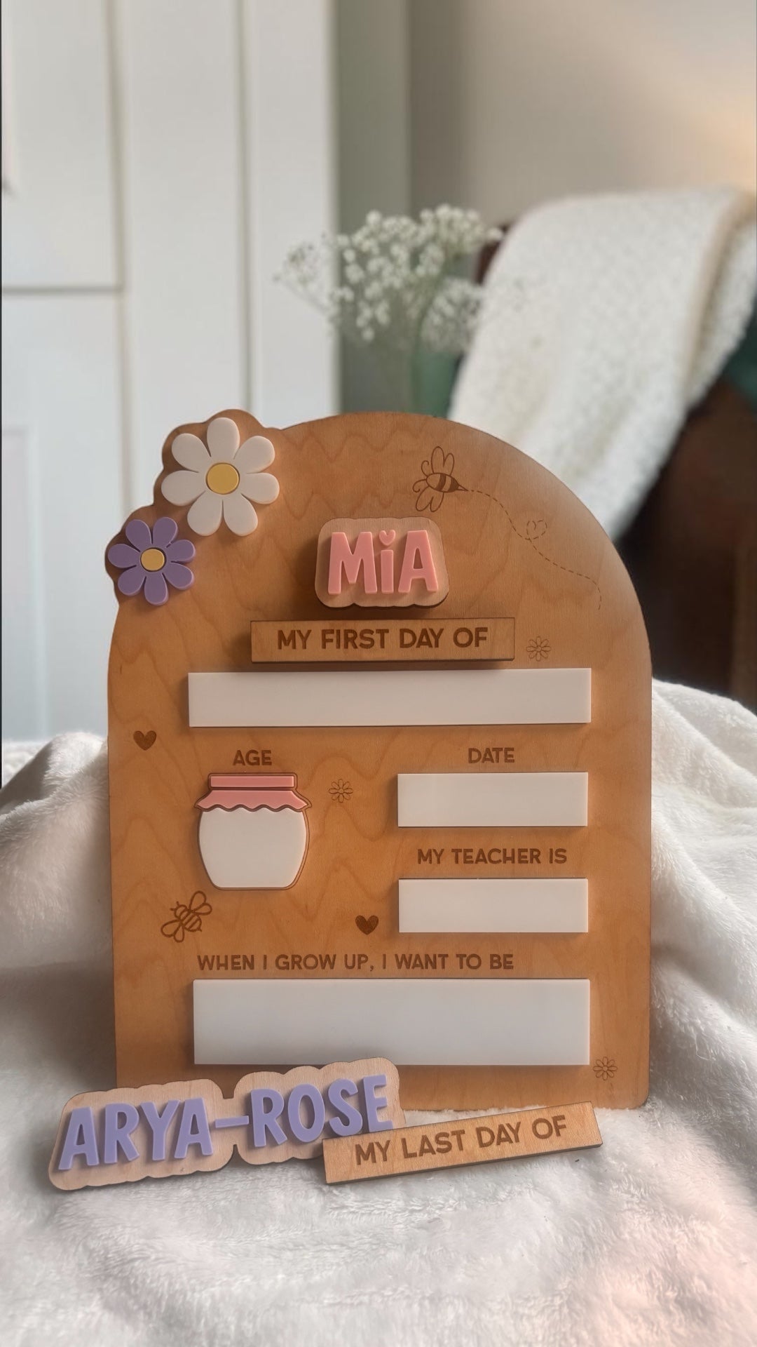 Personalised First & Last Day School Board | Reusable School Photo Prop | With Interchangeable Names